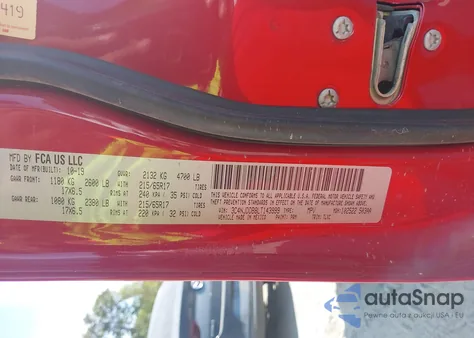 2020 Jeep Compass Trailhawk 4X4 z USA, uszkodzony, nr VIN 3C4NJDDB8LT143999